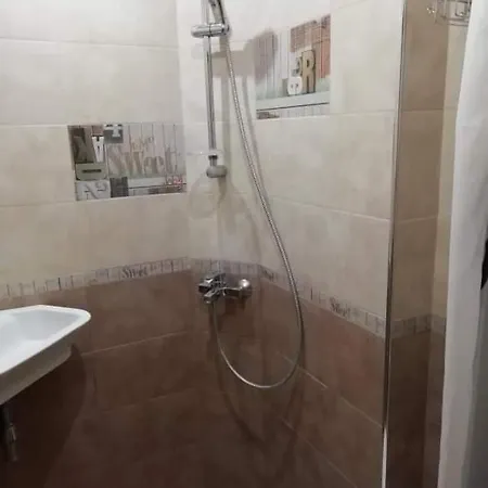 Ema guest house Appartement *